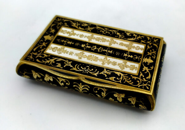 Snuff Box Hand-Engraved Black and White Enamel Guilloche Salimbeni - Image 8