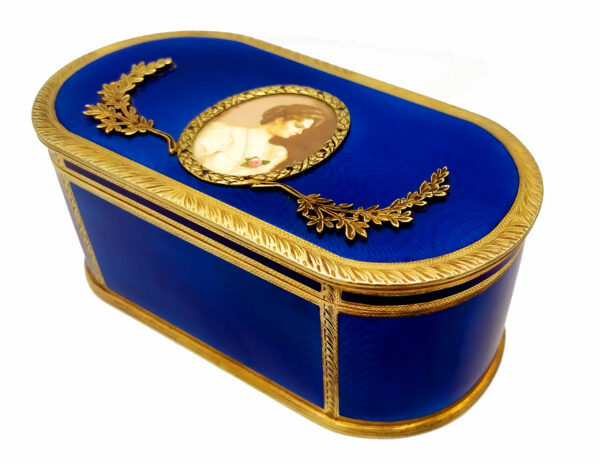 Salimbeni Oval Blue Table Box Witn Fine Oval Miniature - Image 4