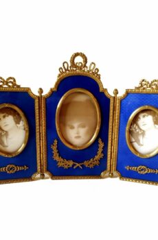 Photo Frame Blue 3 photographs Enamel Salimbeni