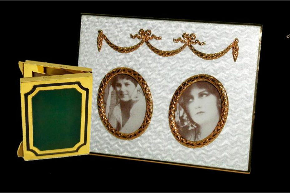 Two special dual picture frames by Salimbeni